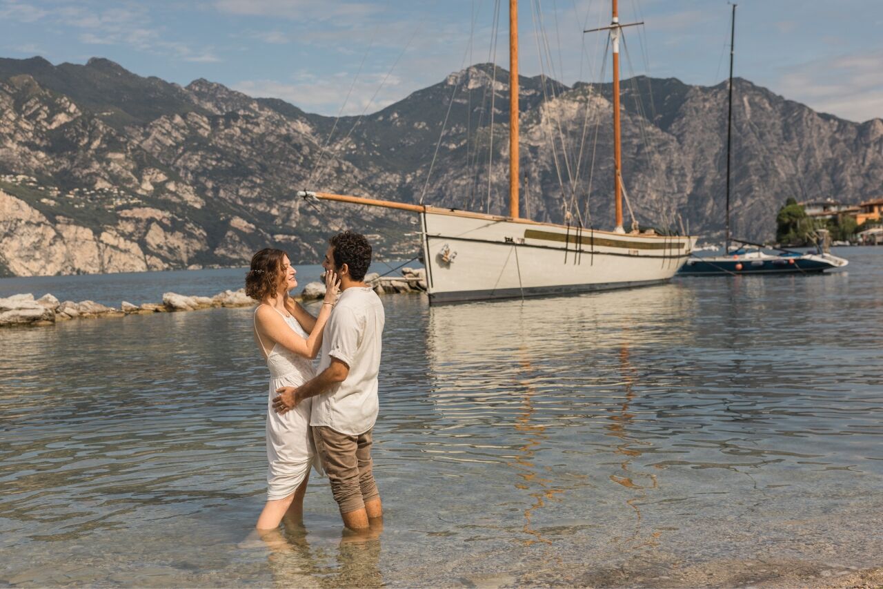 featured photo spot in Lake Garda for proposals photo shoots
