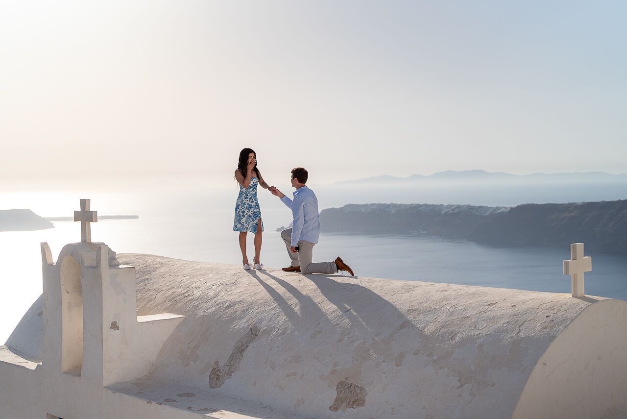 book a proposal photo shoot in Santorini cta image