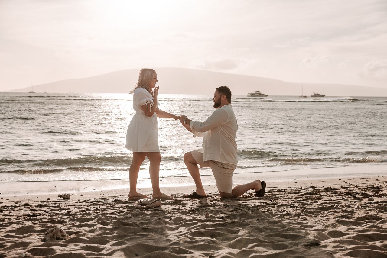 featured photo spot in Maui for proposals photo shoots