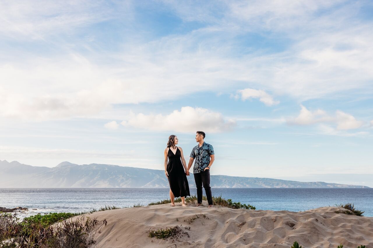 featured photo spot in Maui for proposals photo shoots