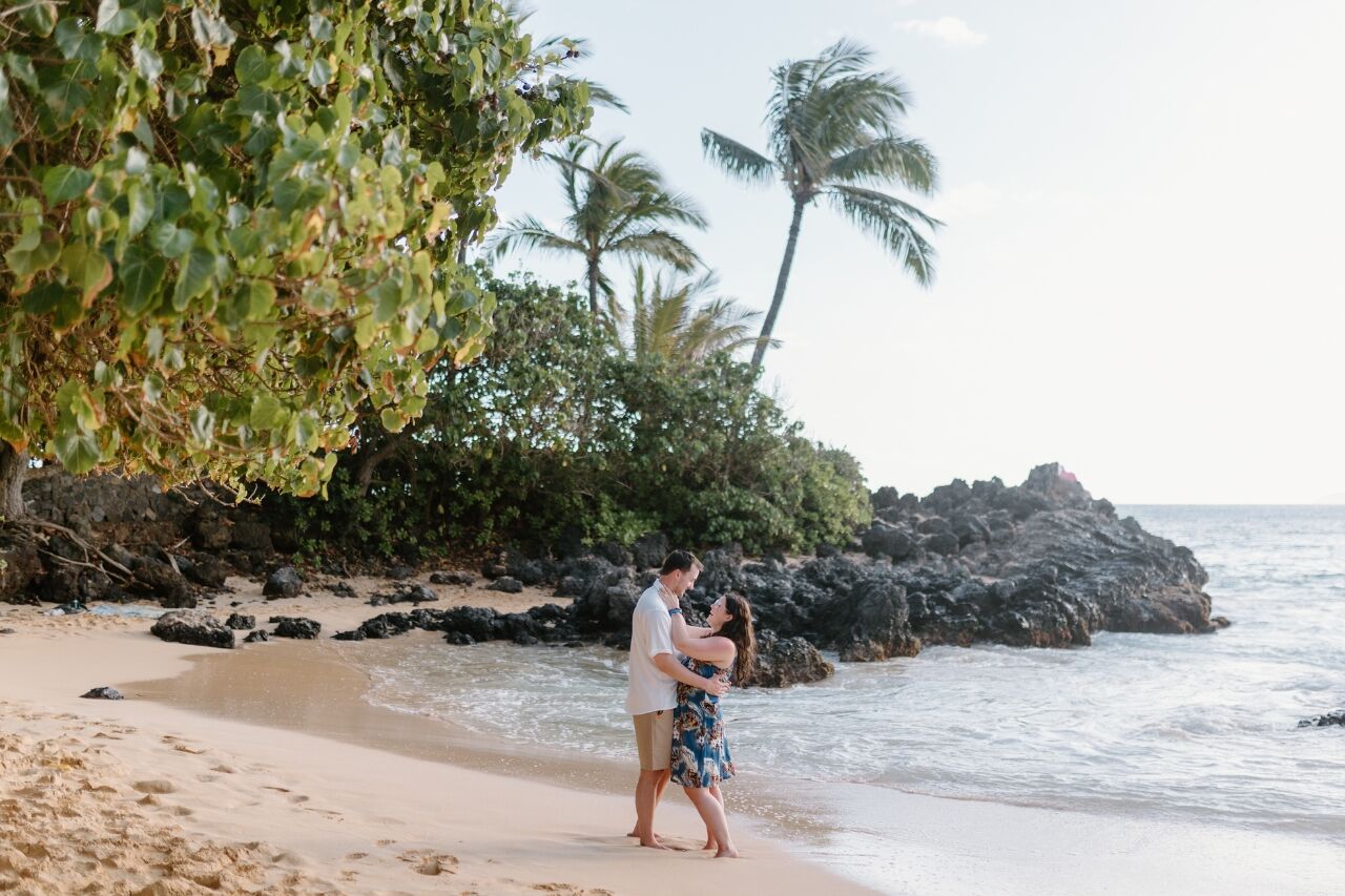 featured photo spot in Maui for proposals photo shoots gallery
