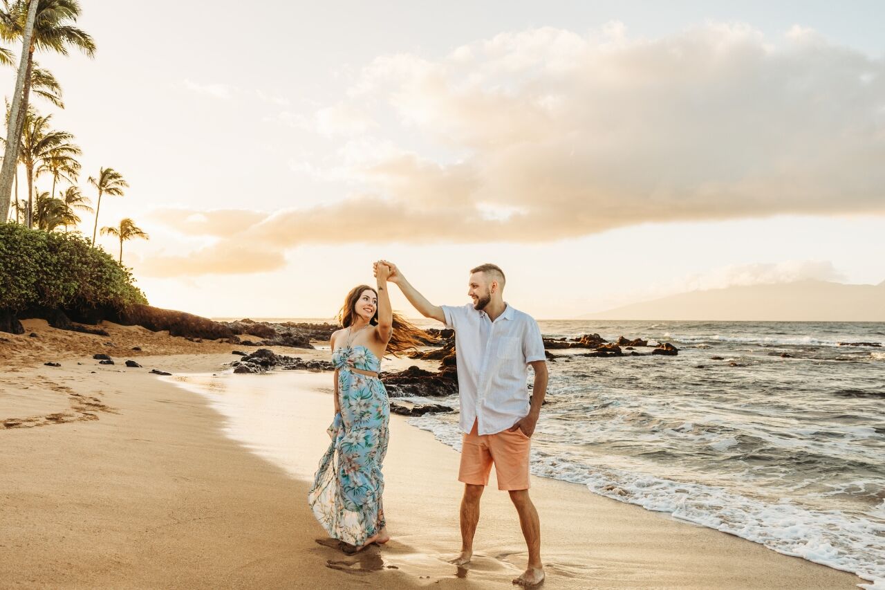 featured photo spot in Maui for proposals photo shoots gallery