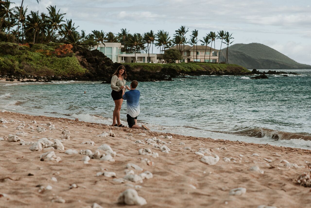 featured photo spot in Maui for proposals photo shoots gallery