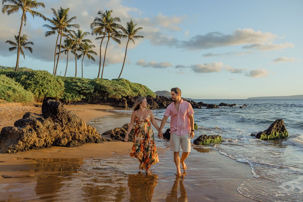 featured photo spot in Maui for proposals photo shoots