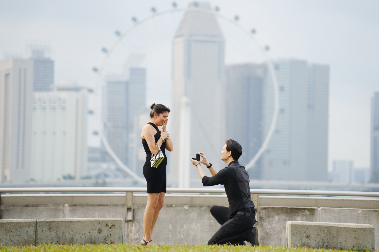 featured photo spot in Singapore for proposals photo shoots
