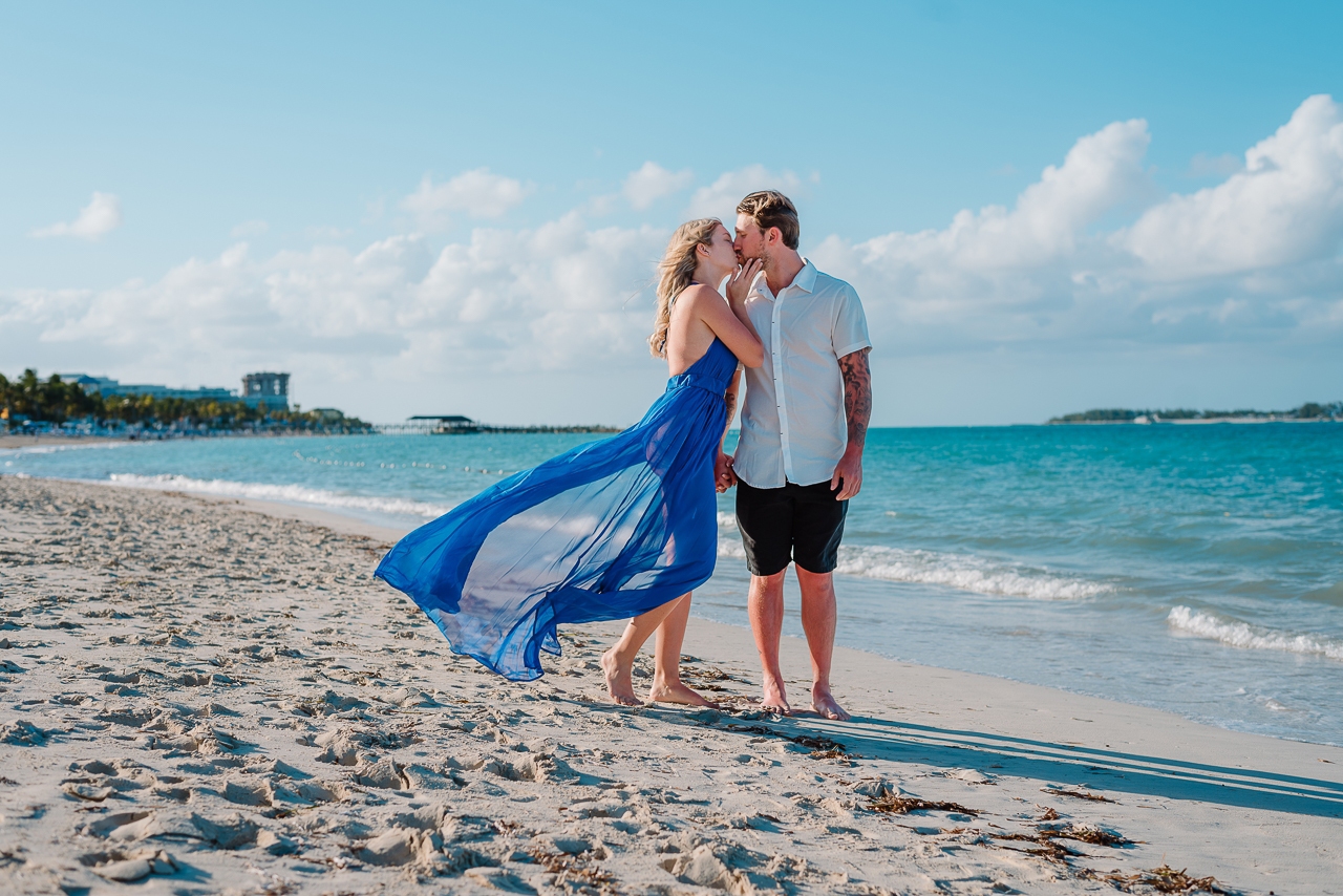 featured photo spot in Nassau, Bahamas for proposals photo shoots