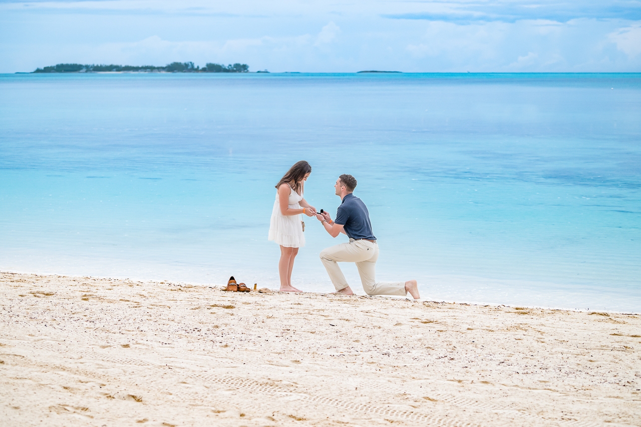 featured photo spot in Nassau, Bahamas for proposals photo shoots