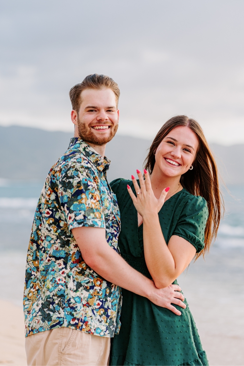 hire a proposal photograhper in Oahu