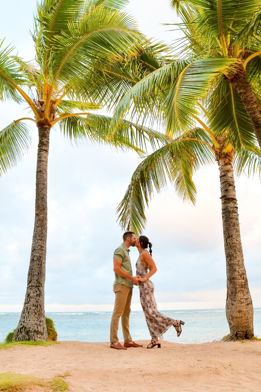 featured photo spot in Oahu for proposals photo shoots gallery