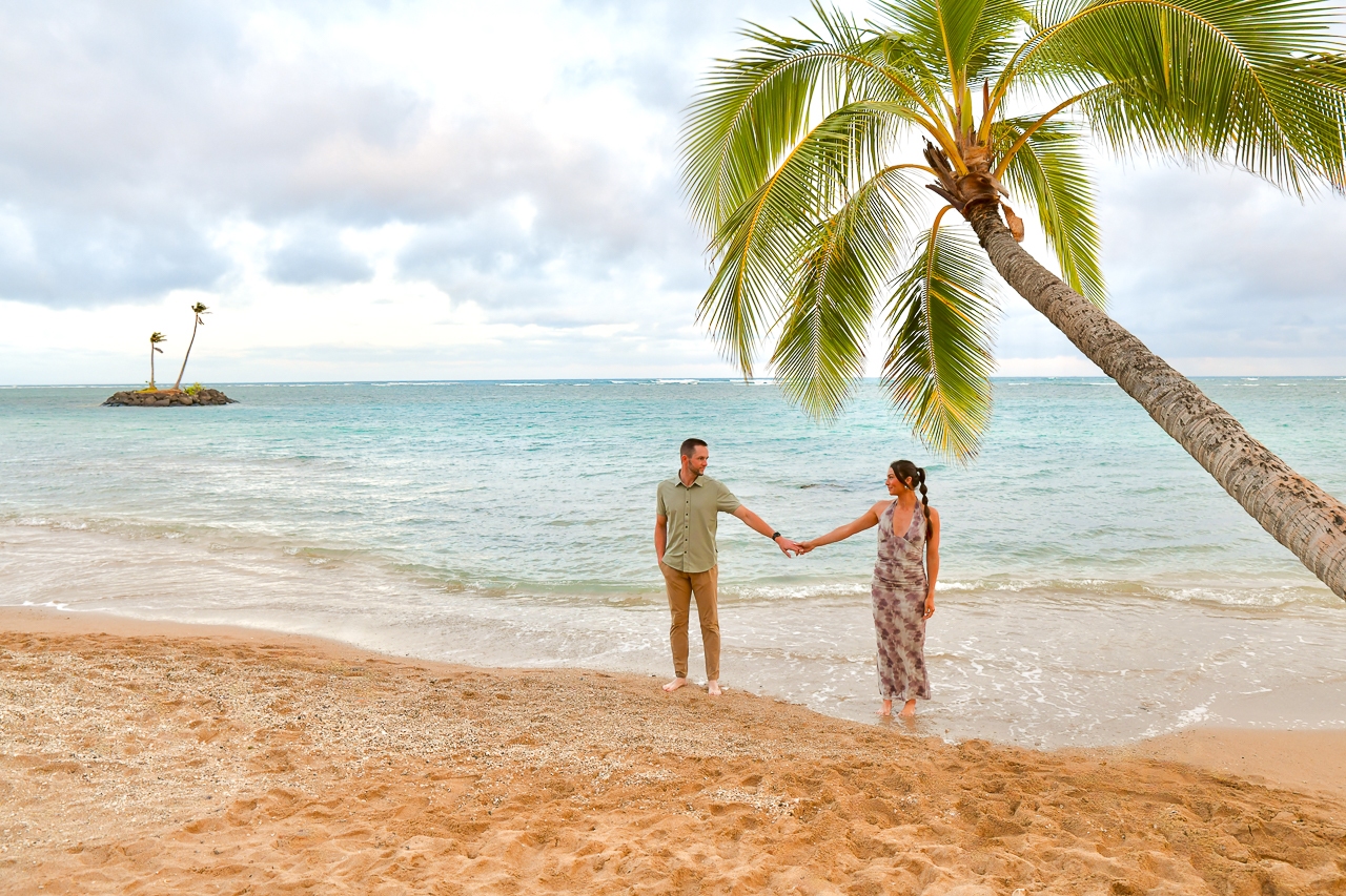 featured photo spot in Oahu for proposals photo shoots gallery