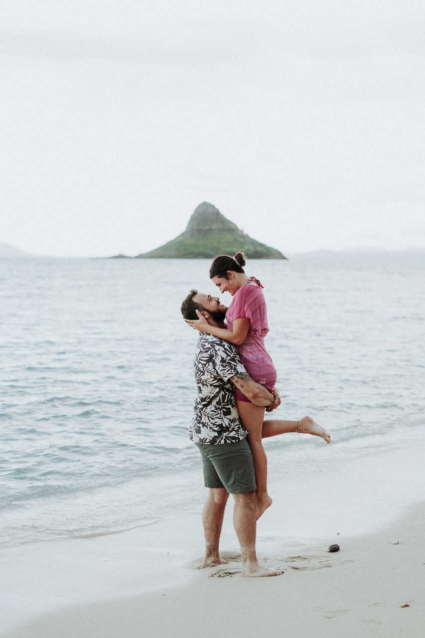 featured photo spot in Oahu for proposals photo shoots gallery