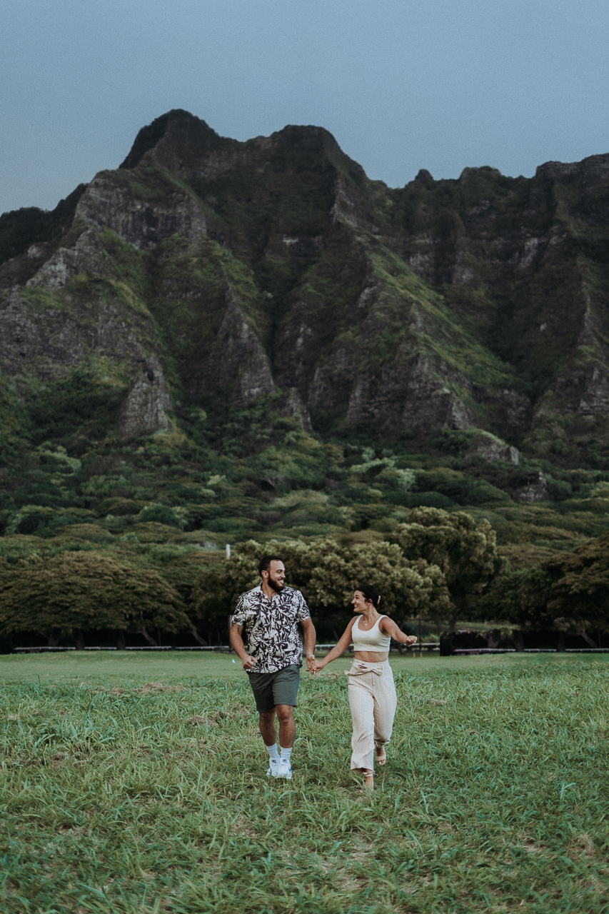 featured photo spot in Oahu for proposals photo shoots gallery