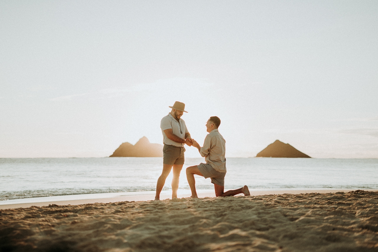 featured photo spot in Oahu for proposals photo shoots
