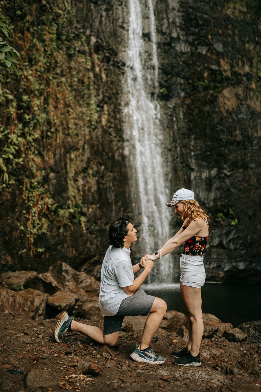 featured photo spot in Oahu for proposals photo shoots gallery