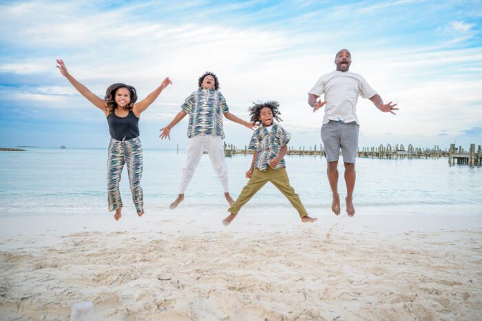 bahamas-photographer-nassau-beach-local-lens