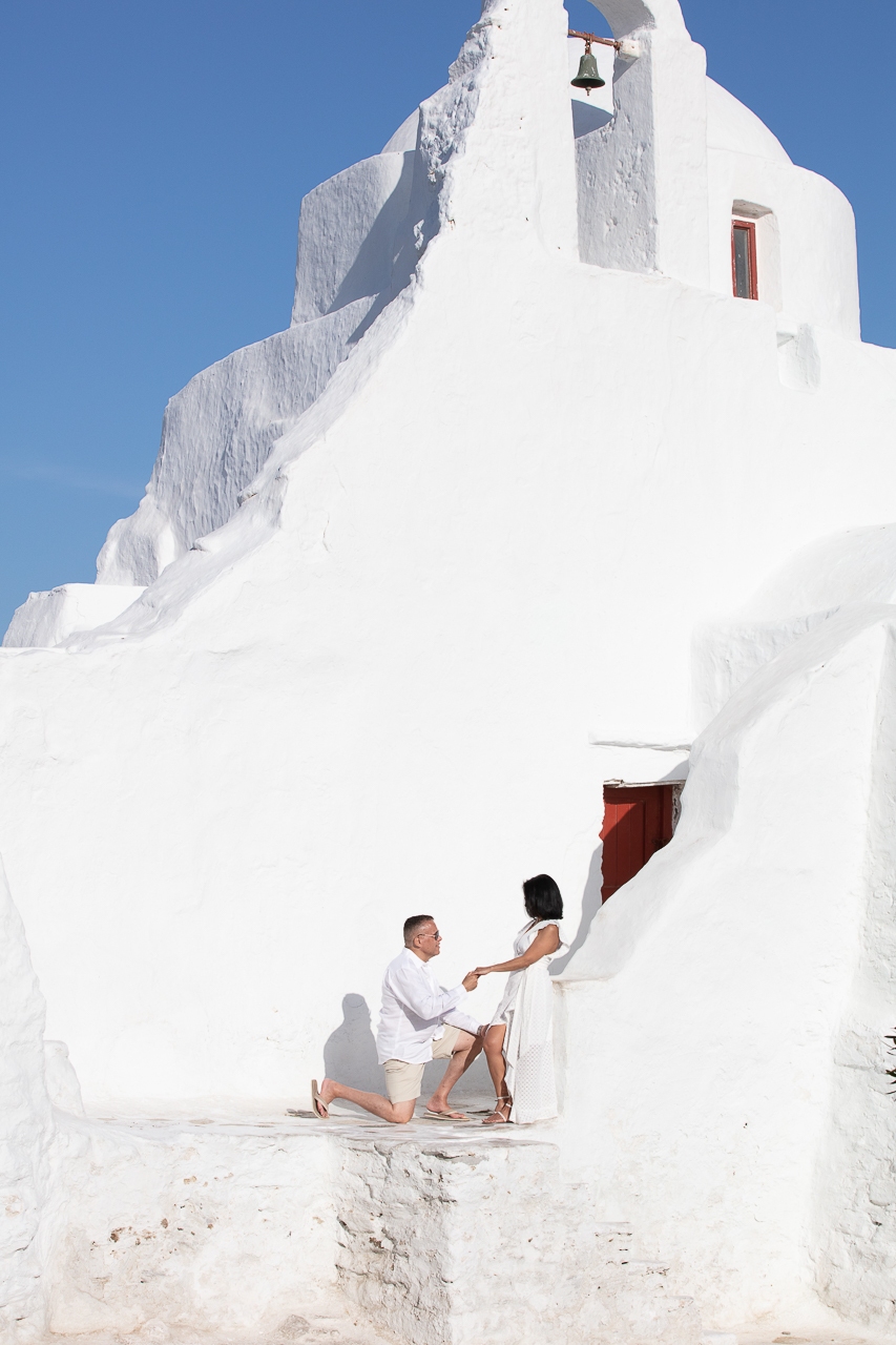 featured photo spot in Mykonos for proposals photo shoots gallery
