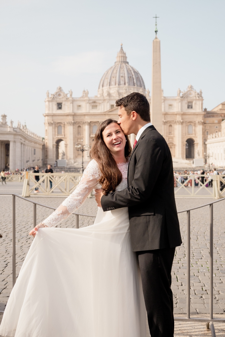 featured photo spot in Rome for proposals photo shoots gallery