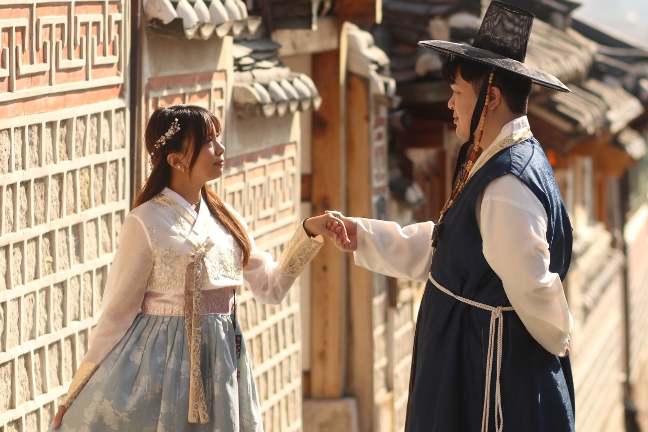 featured photo spot in Seoul for proposals photo shoots