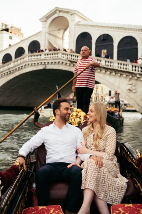 venice-proposal-local-lens-gondola-ride