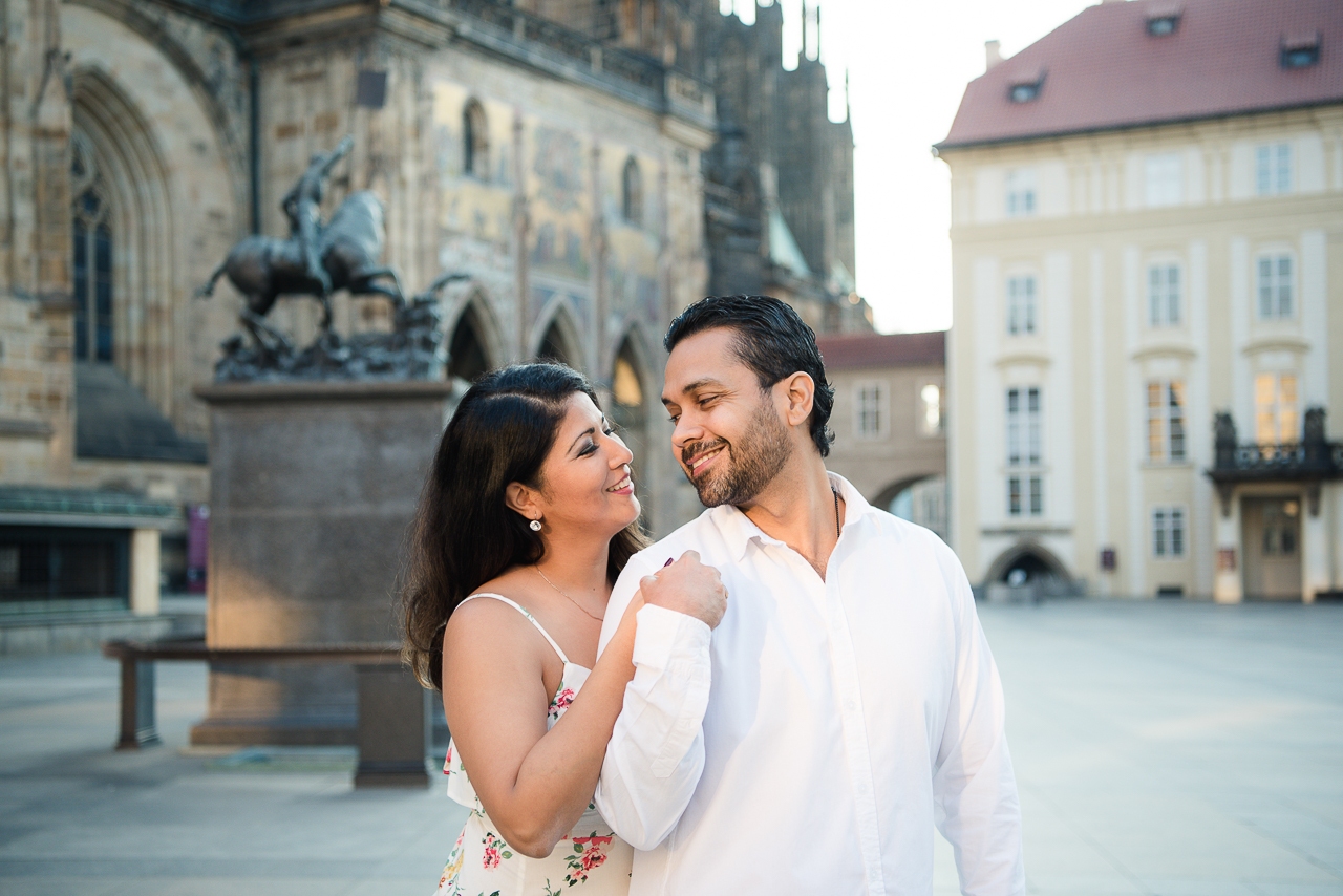 featured photo spot in Prague for proposals photo shoots gallery