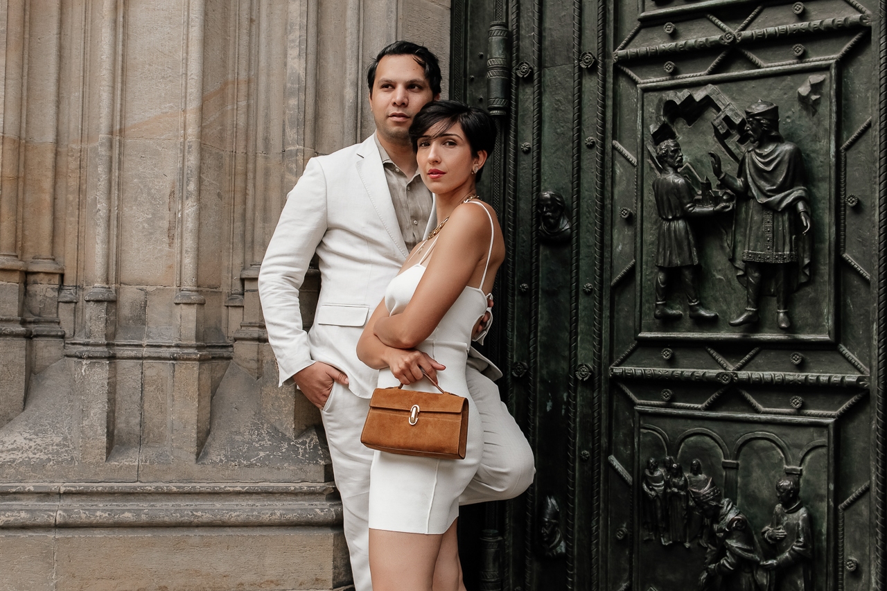 featured photo spot in Prague for proposals photo shoots gallery