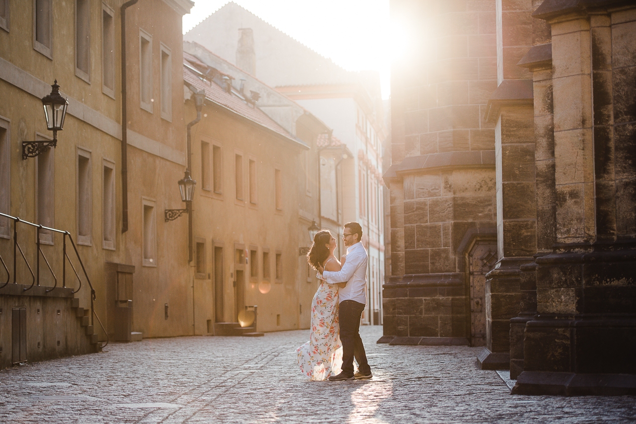 featured photo spot in Prague for proposals photo shoots