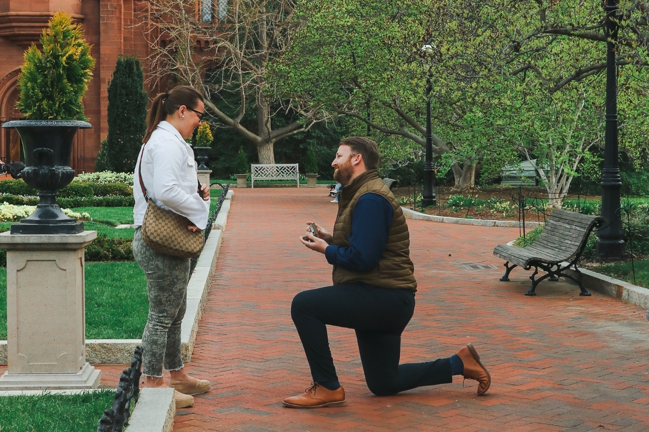 featured photo spot in Washington DC for proposals photo shoots gallery