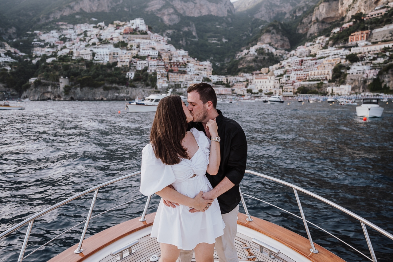 featured photo spot in Positano for proposals photo shoots gallery