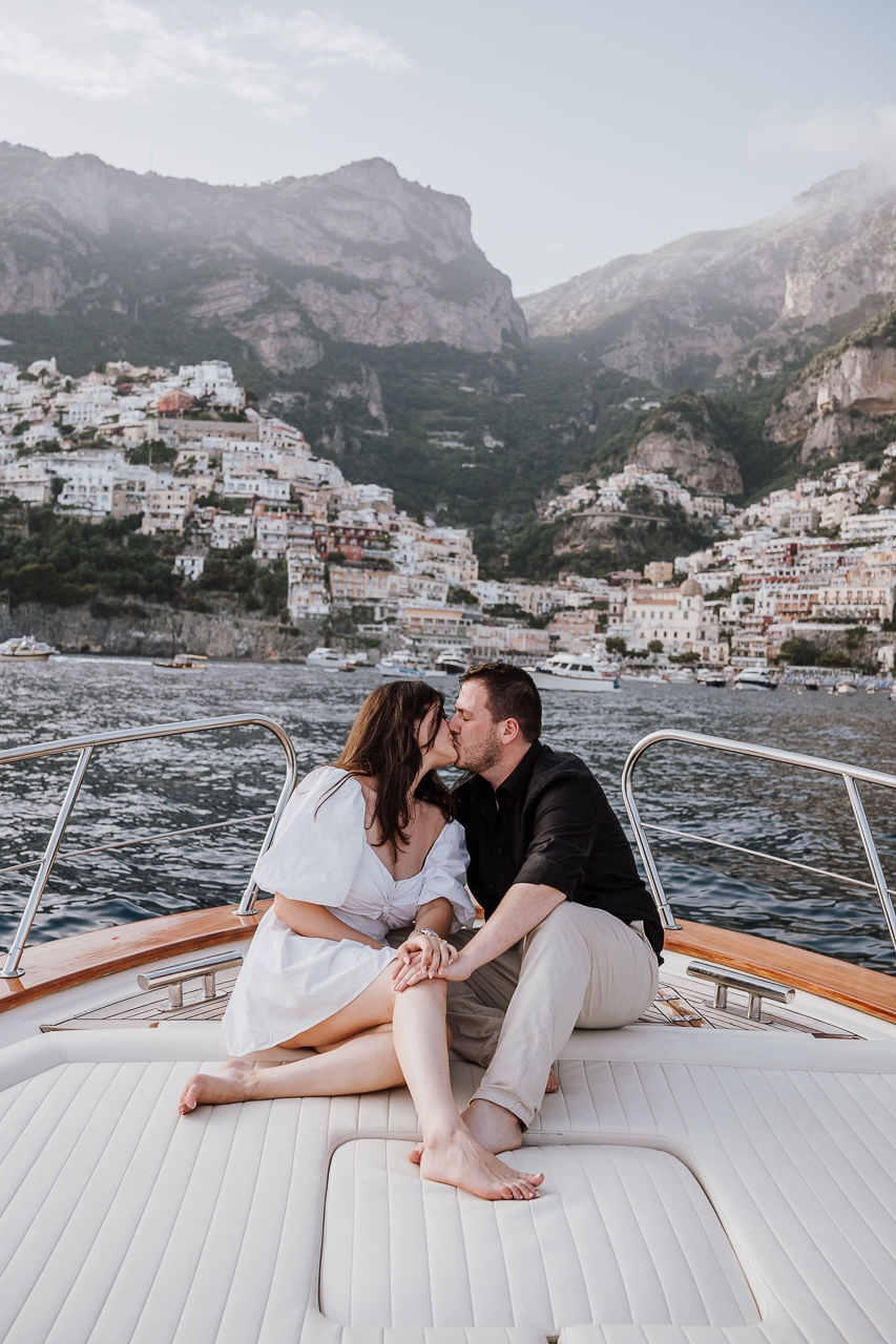 featured photo spot in Positano for proposals photo shoots gallery