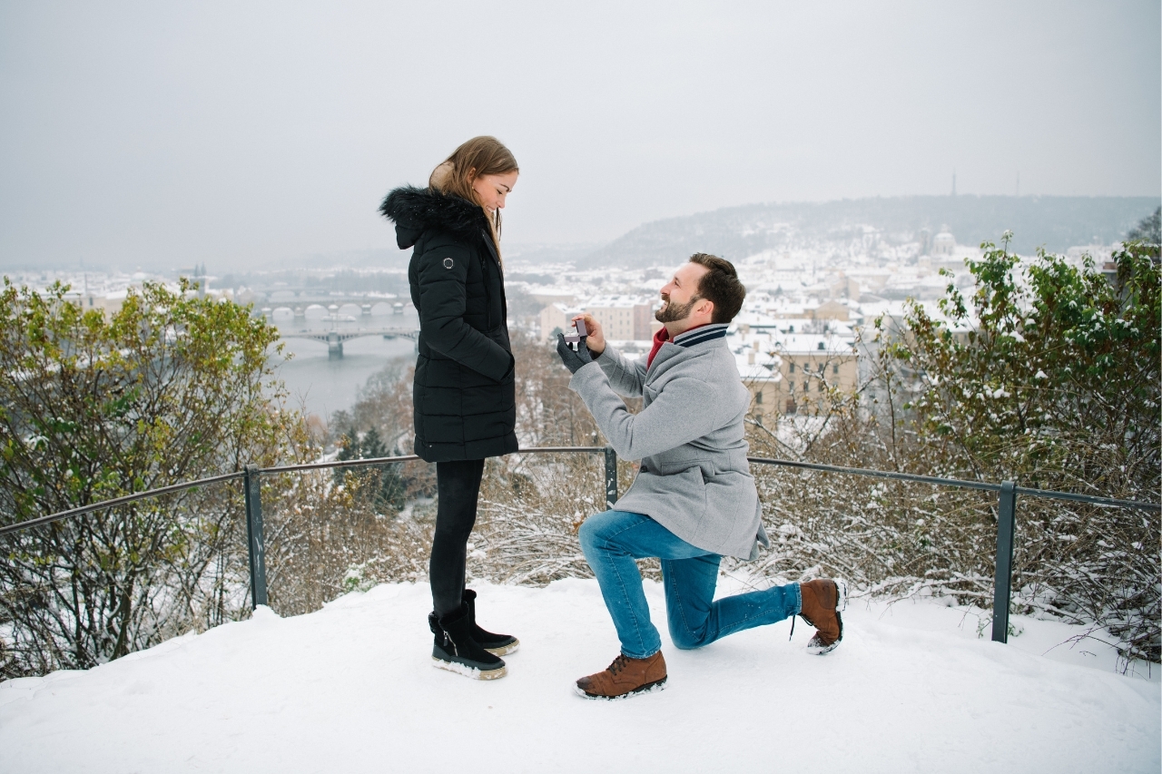 featured photo spot in Prague for proposals photo shoots