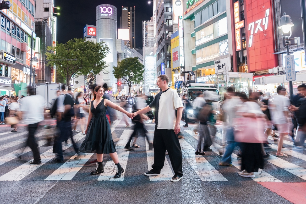 hire a proposal photograhper in Tokyo