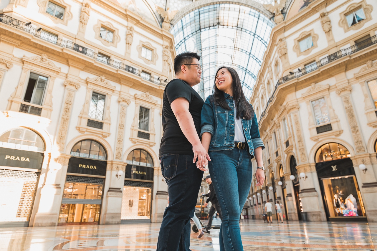 hire a proposal photograhper in Milan