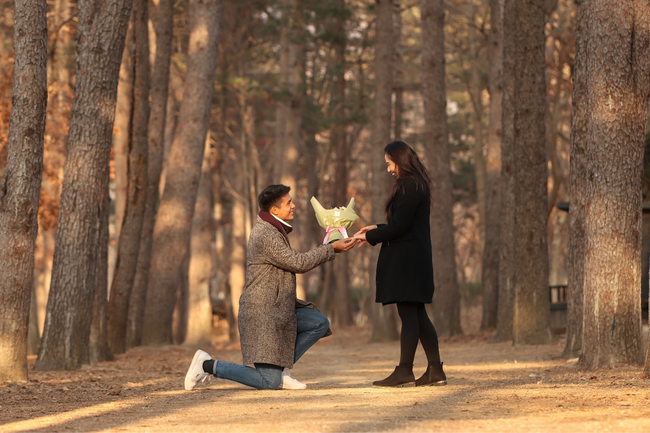 featured photo spot in Seoul for proposals photo shoots