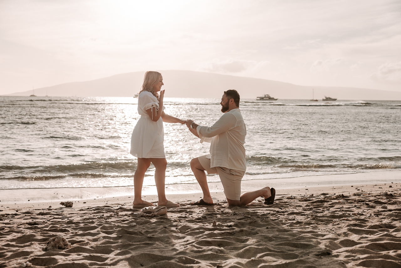 featured photo spot in Maui for proposals photo shoots