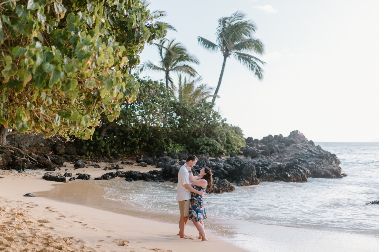 featured photo spot in Maui for proposals photo shoots gallery