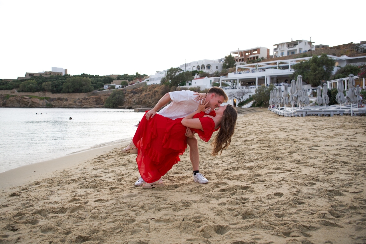 featured photo spot in Mykonos for proposals photo shoots gallery
