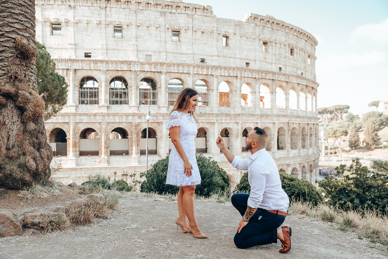 featured photo spot in Rome for proposals photo shoots