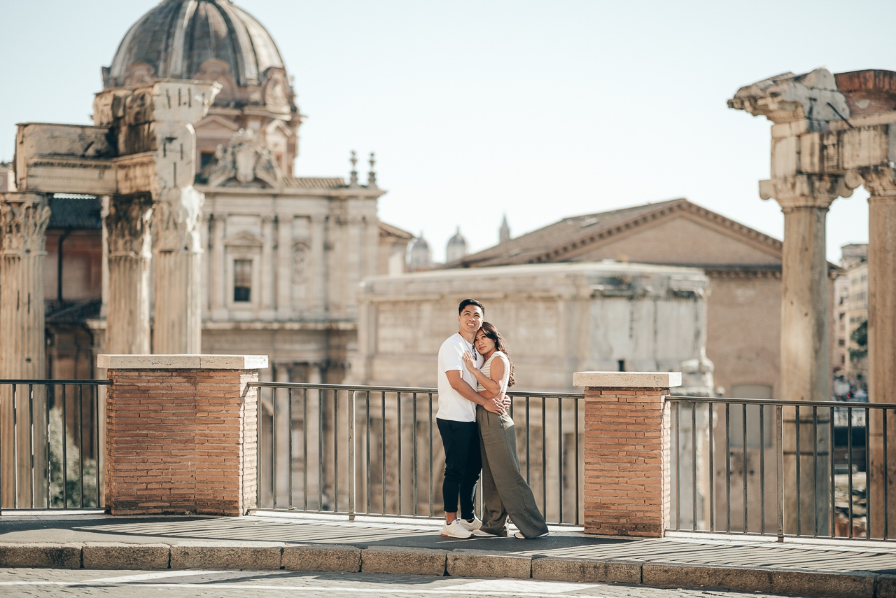 hire a proposal photograhper in Rome