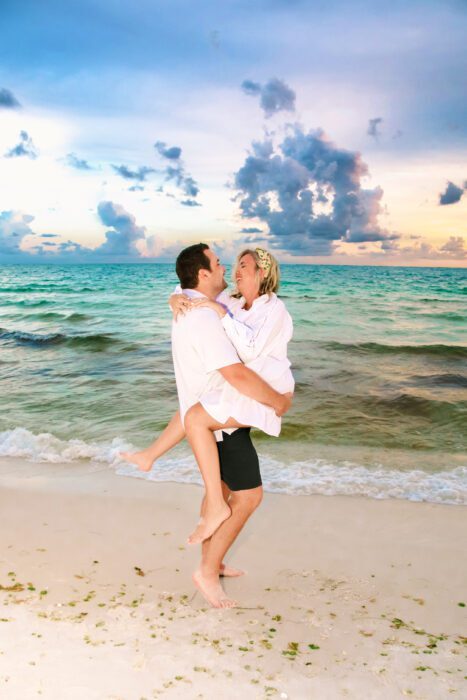 seaside-marriageproposal-sara-30473-5