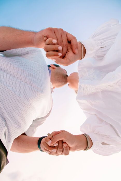 seaside-marriageproposal-sara-30473-6