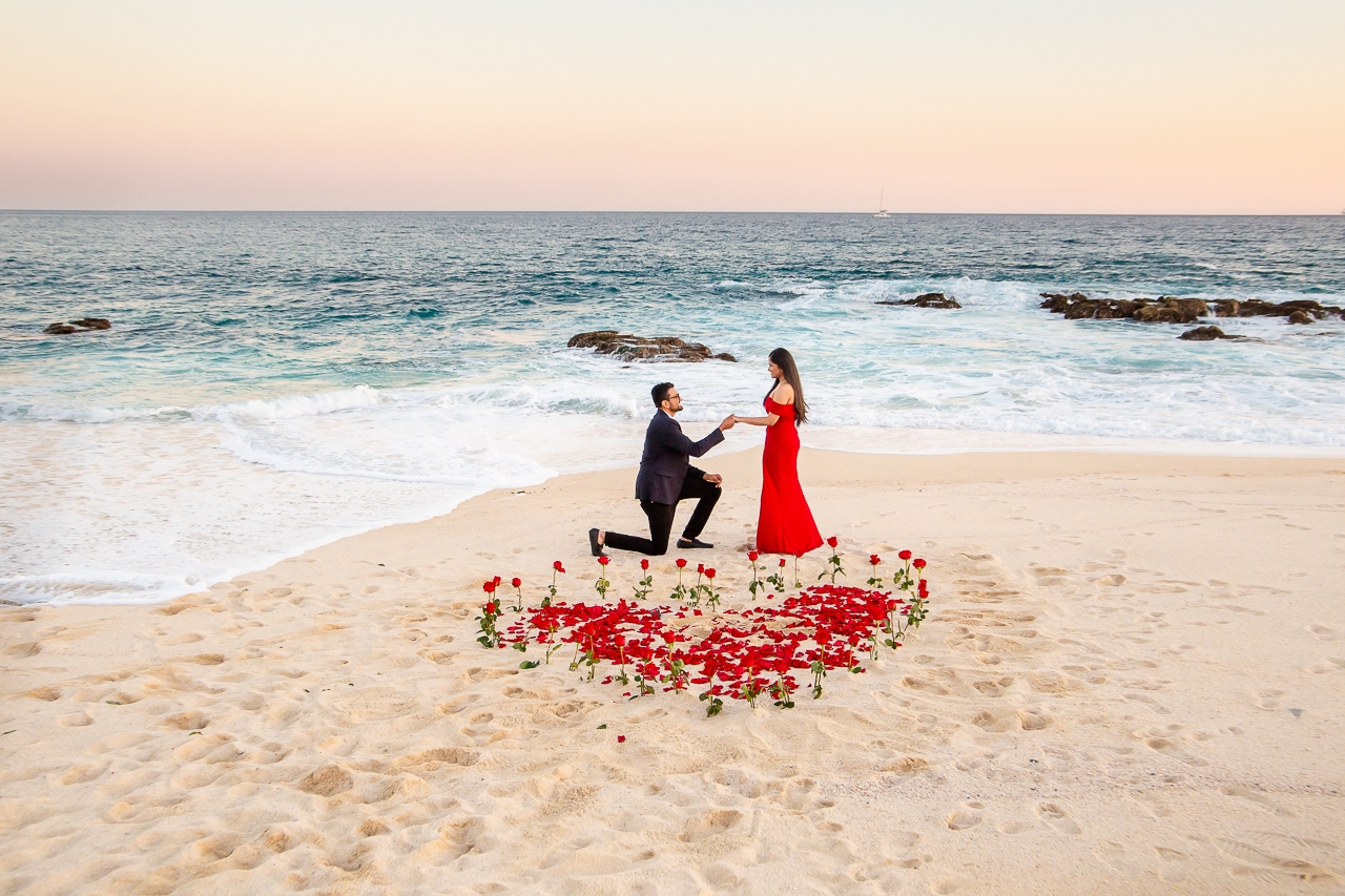 featured photo spot in Cabo San Lucas for proposals photo shoots
