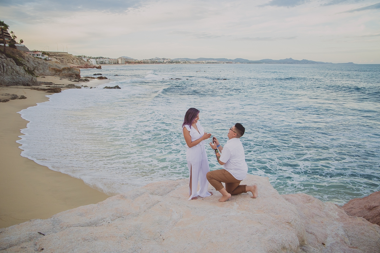 featured photo spot in Cabo San Lucas for proposals photo shoots