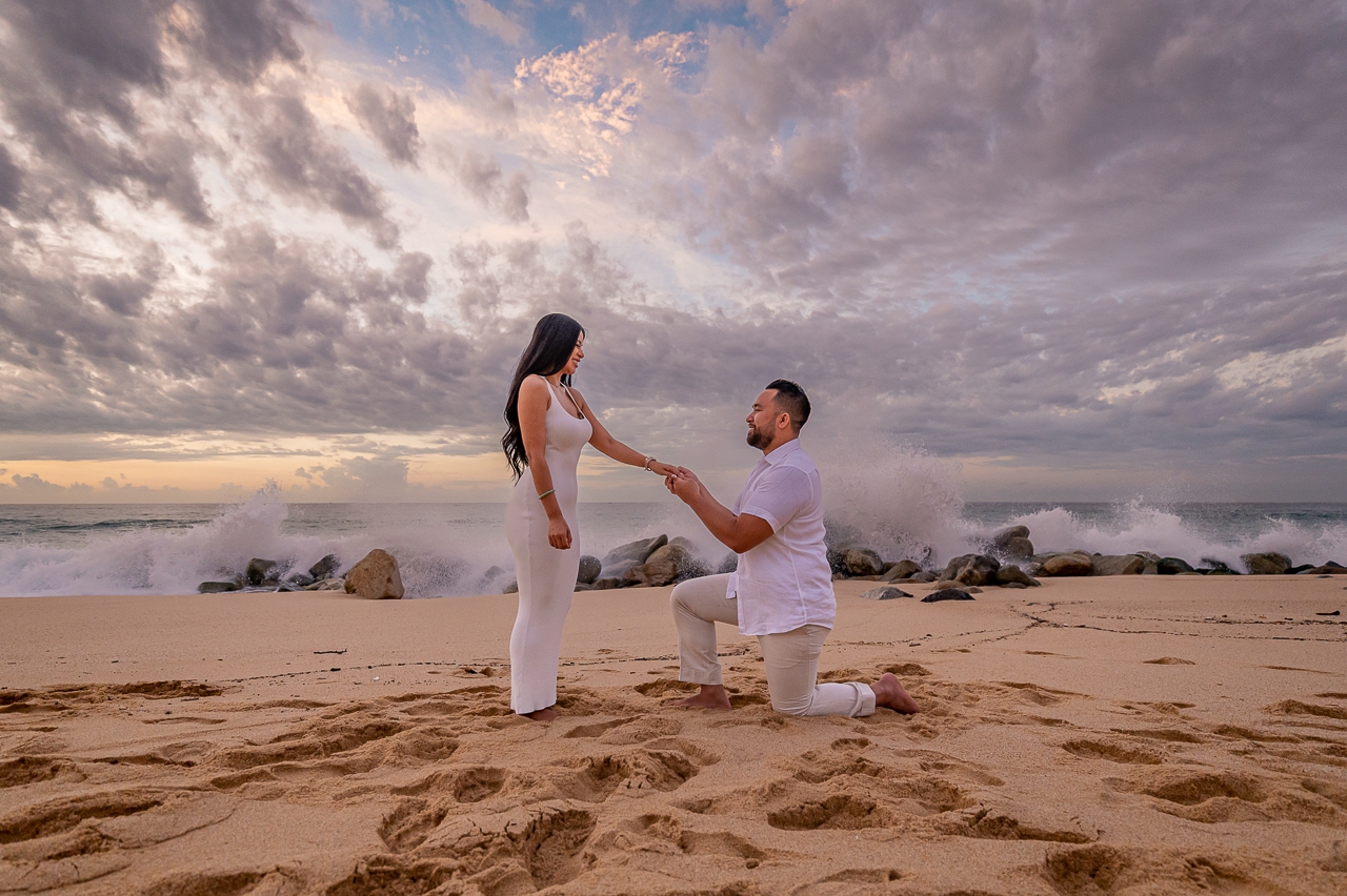 featured photo spot in Cabo San Lucas for proposals photo shoots