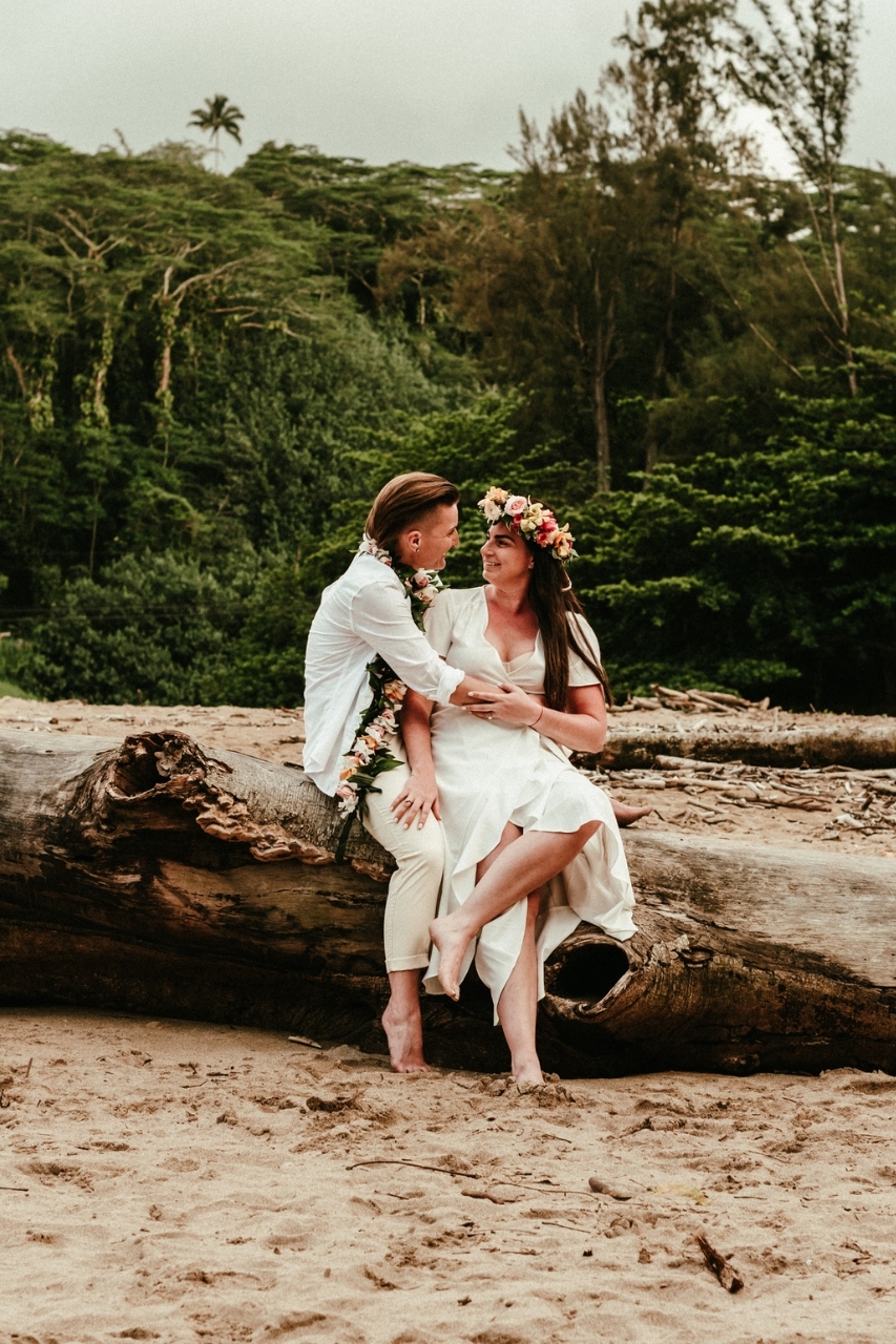 featured photo spot in Kauai, Hawaii for proposals photo shoots gallery