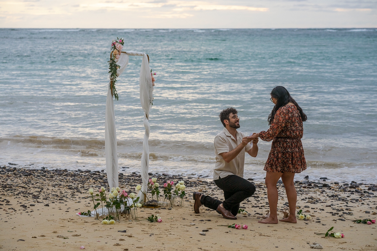 featured photo spot in Honolulu for proposals photo shoots