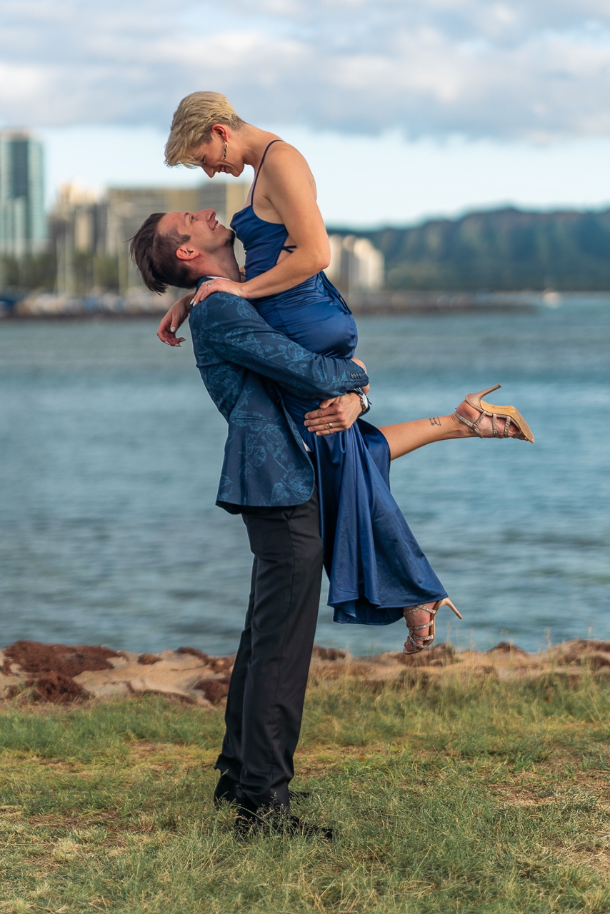 featured photo spot in Honolulu for proposals photo shoots gallery