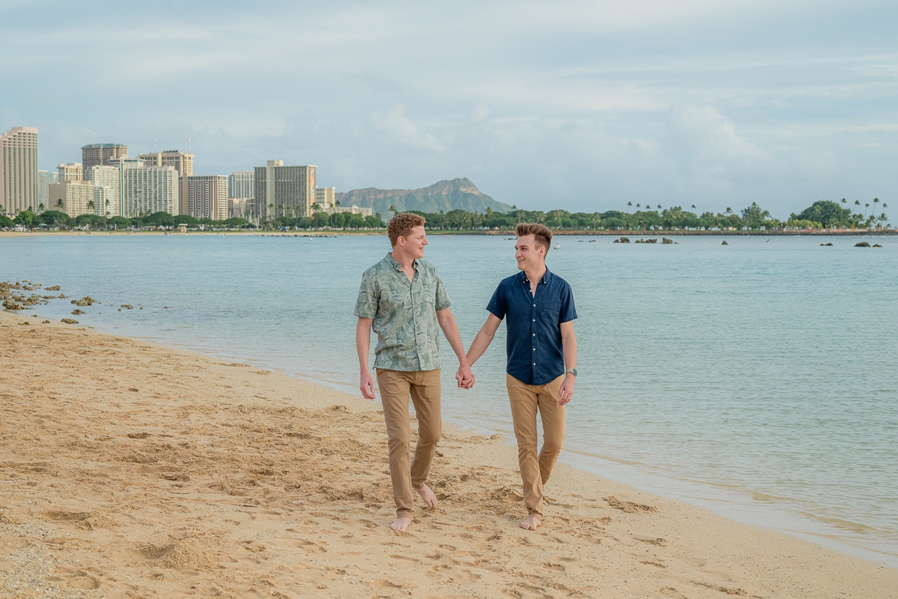 featured photo spot in Honolulu for proposals photo shoots