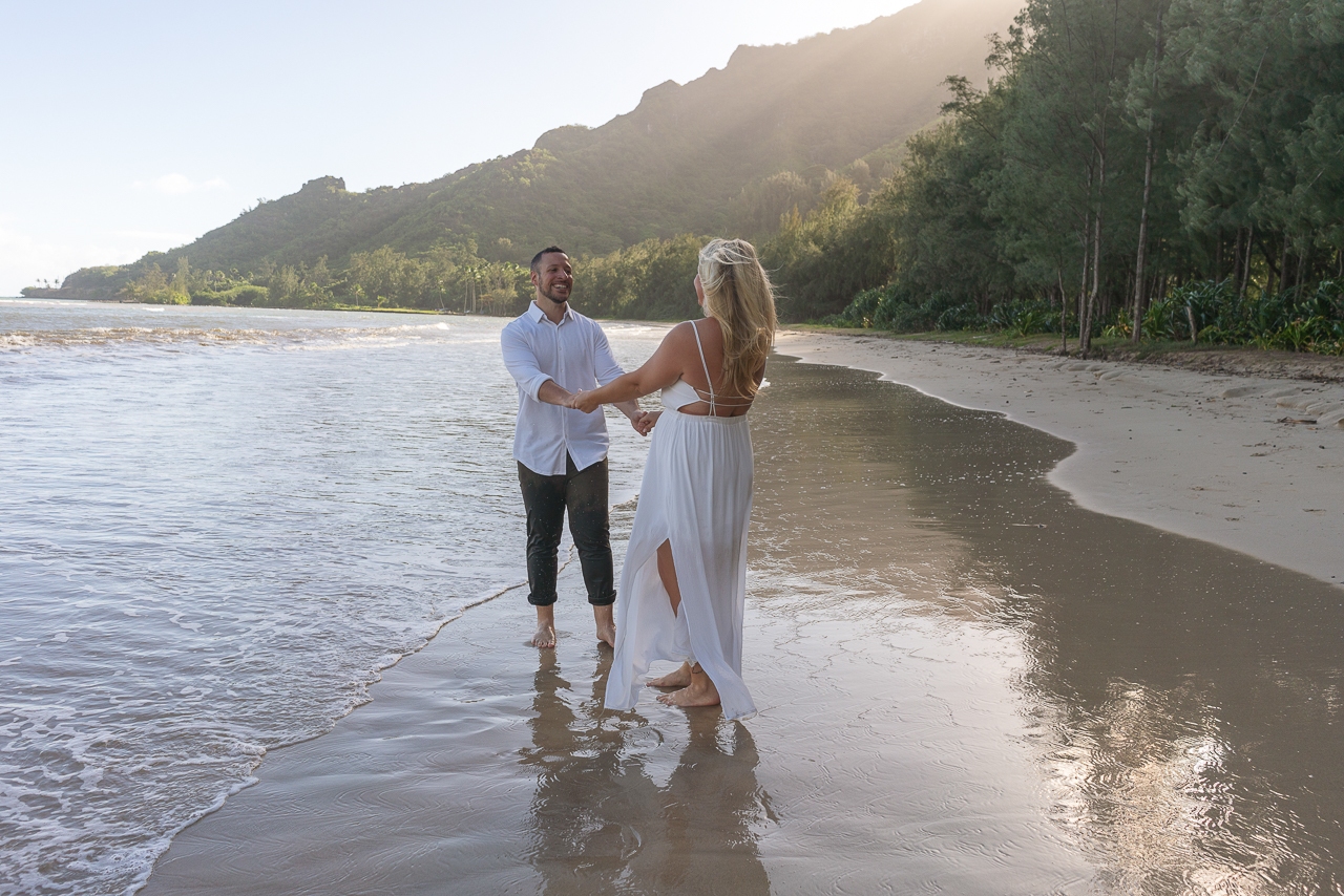 featured photo spot in Honolulu for proposals photo shoots gallery