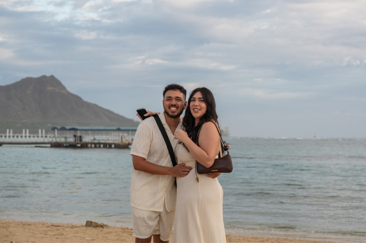 featured photo spot in Honolulu for proposals photo shoots gallery