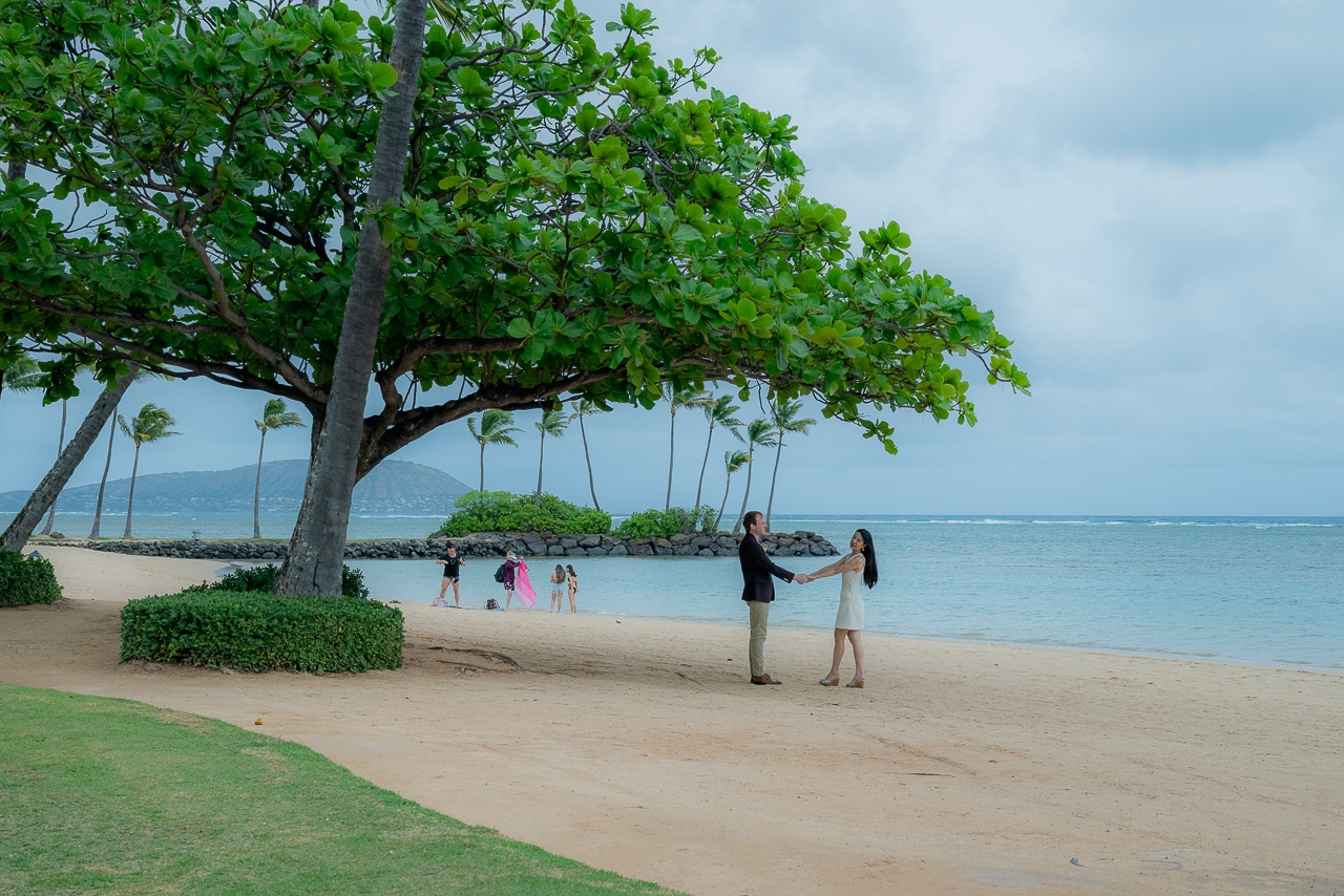 featured photo spot in Honolulu for proposals photo shoots gallery